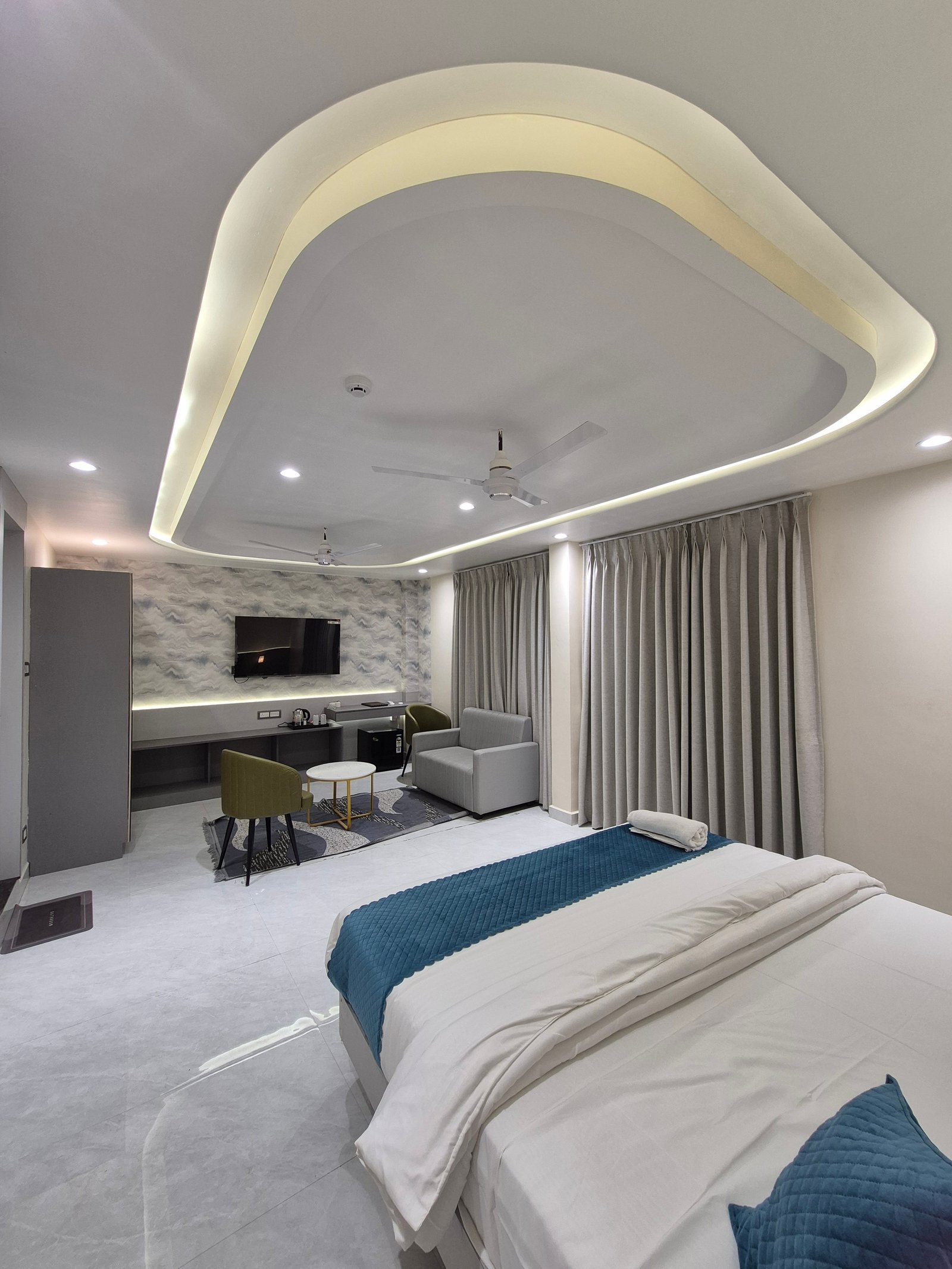Room 208