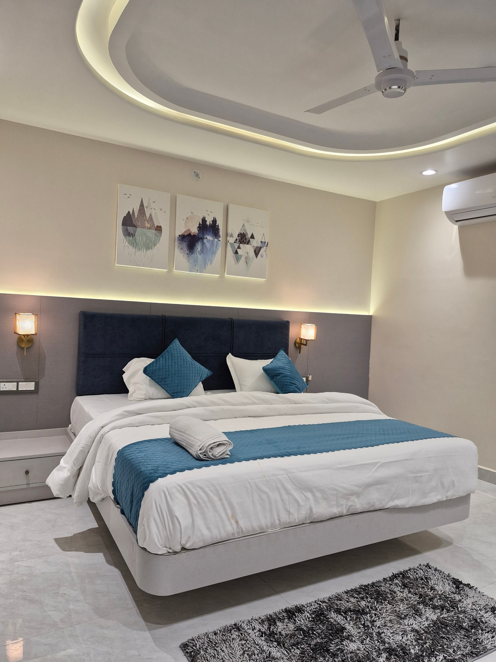 Room 208