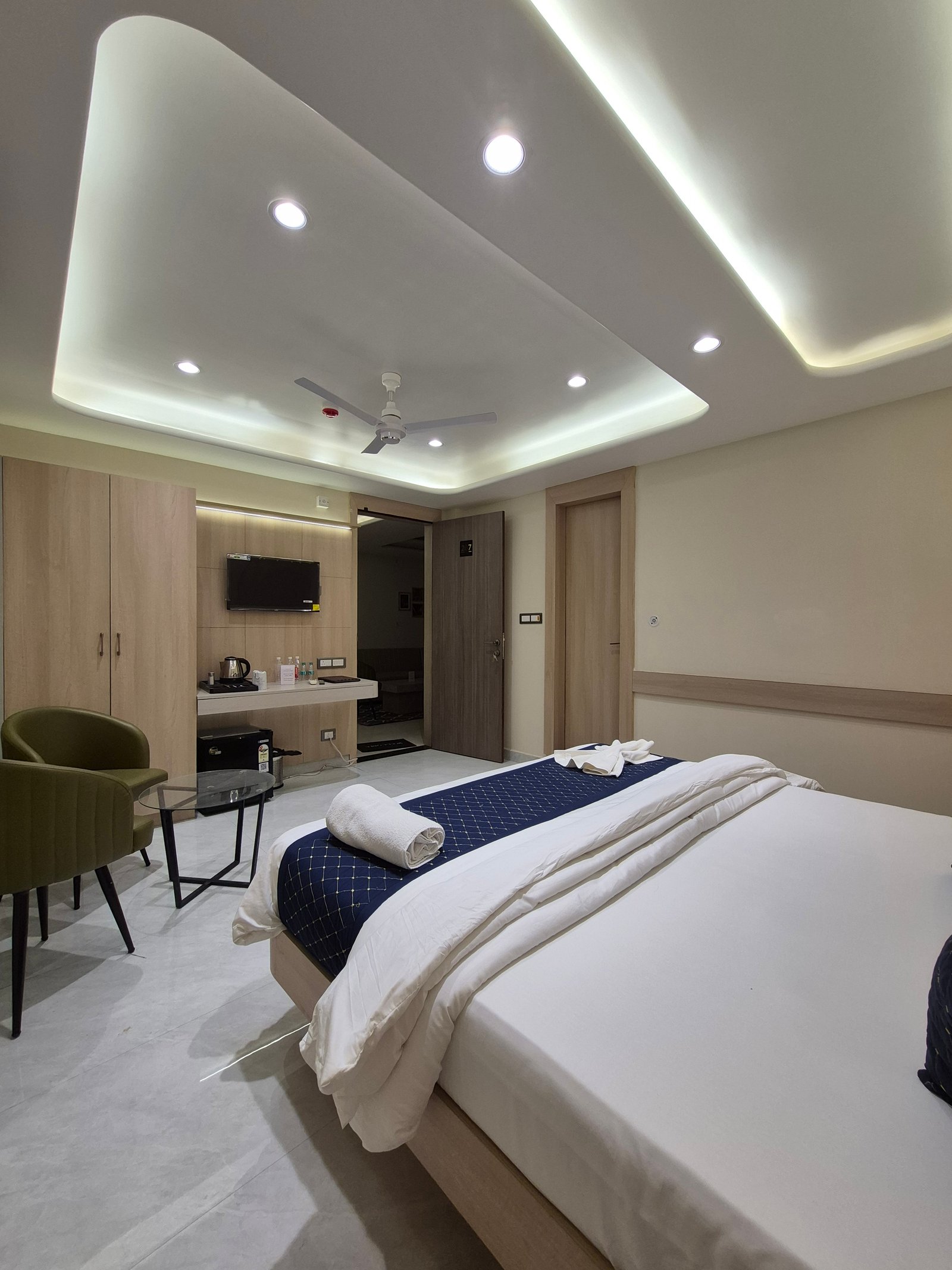 Room 207